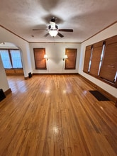 1321 Lay Blvd, Unit 1401 in Kalamazoo, MI - Building Photo - Building Photo