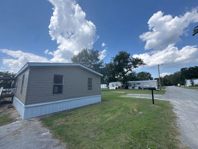 property at 306 Rockhouse Rd E