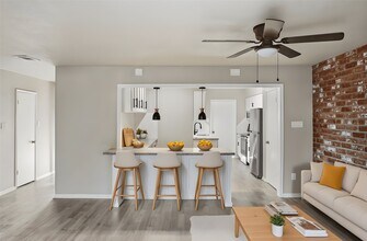 14545 Misty Meadow Ln in Houston, TX - Building Photo - Building Photo