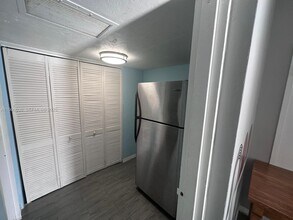 26 Diplomat Pkwy in Hallandale Beach, FL - Building Photo - Building Photo