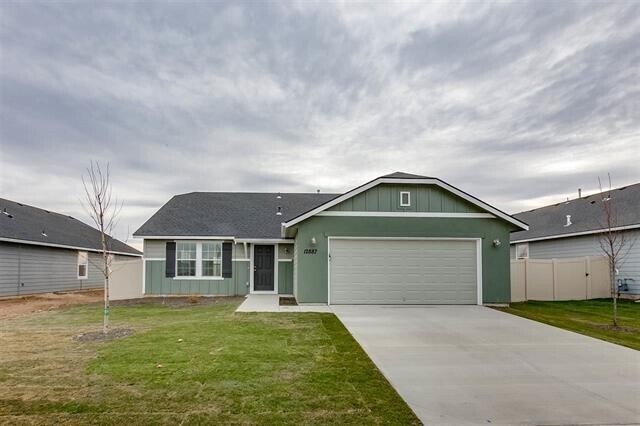12887 Lignite Dr in Nampa, ID - Building Photo