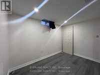 158 Enchanted Hills Crescent in Toronto, ON - Building Photo - Building Photo