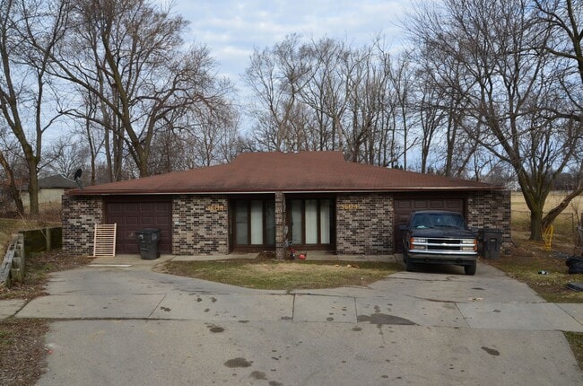 property at 3604 SE 11th St