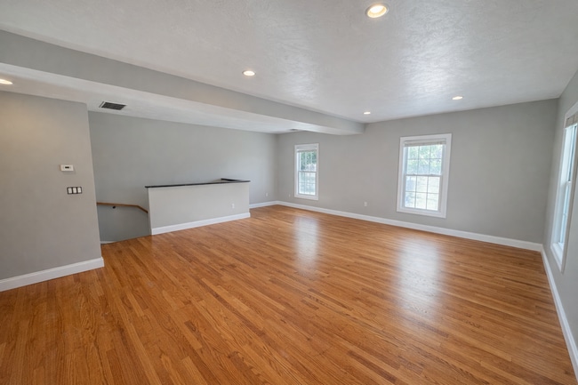 283 Lincoln Ave in Saugus, MA - Building Photo - Building Photo