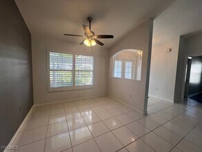 203 Kamal Pkwy in Cape Coral, FL - Building Photo - Building Photo