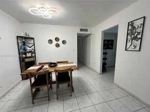 9440 W Flagler St in Miami, FL - Building Photo - Building Photo