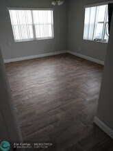 7521 Polk St in Hollywood, FL - Building Photo - Building Photo