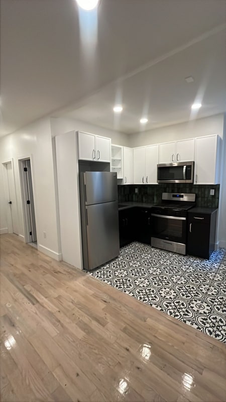 28.5 Providence St