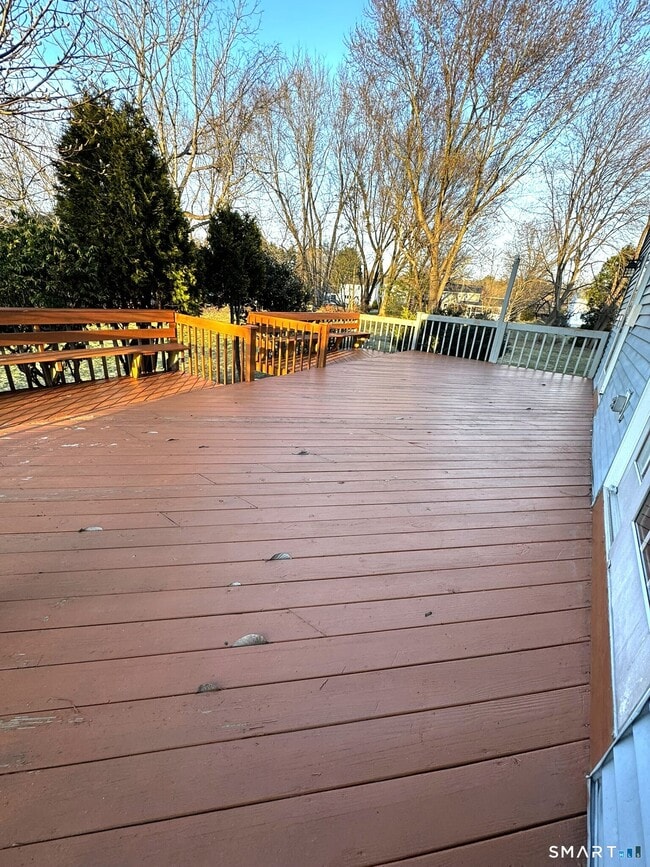 81 Mark Dr in Glastonbury, CT - Building Photo - Building Photo