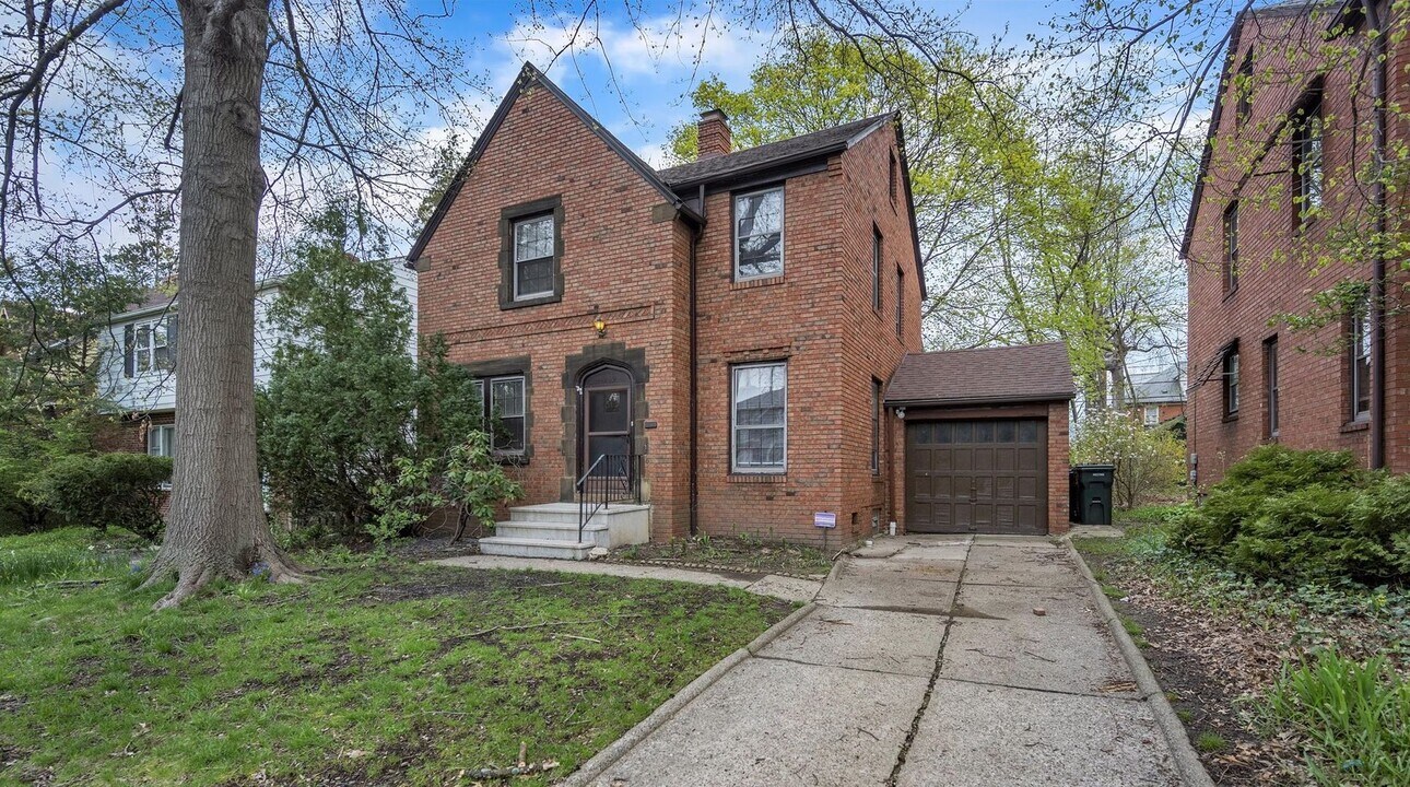 3559 Berkeley Rd in Cleveland Heights, OH - Building Photo