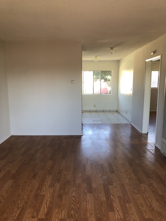 2218 Lincoln Park Ave, Unit 2