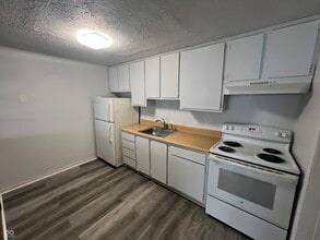2000 Indianapolis Rd in Crawfordsville, IN - Building Photo - Building Photo