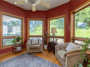 1943 Safari Trail in Eagan, MN - Building Photo - Building Photo