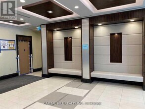 349 Rathburn Rd W in Mississauga, ON - Building Photo - Building Photo