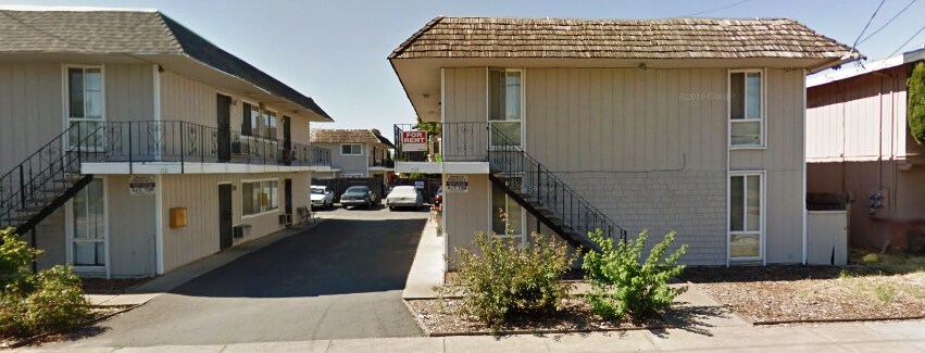 1115 W 4th St in Antioch, CA - Building Photo