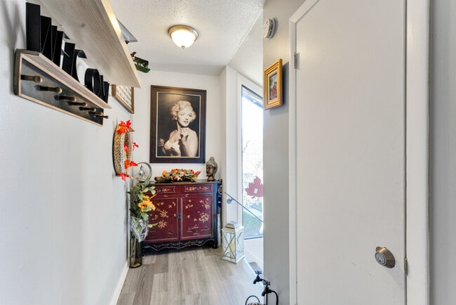 property at 411 Nottinghill Park