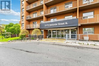 1570-1570 Adelaide St N in London, ON - Building Photo - Building Photo