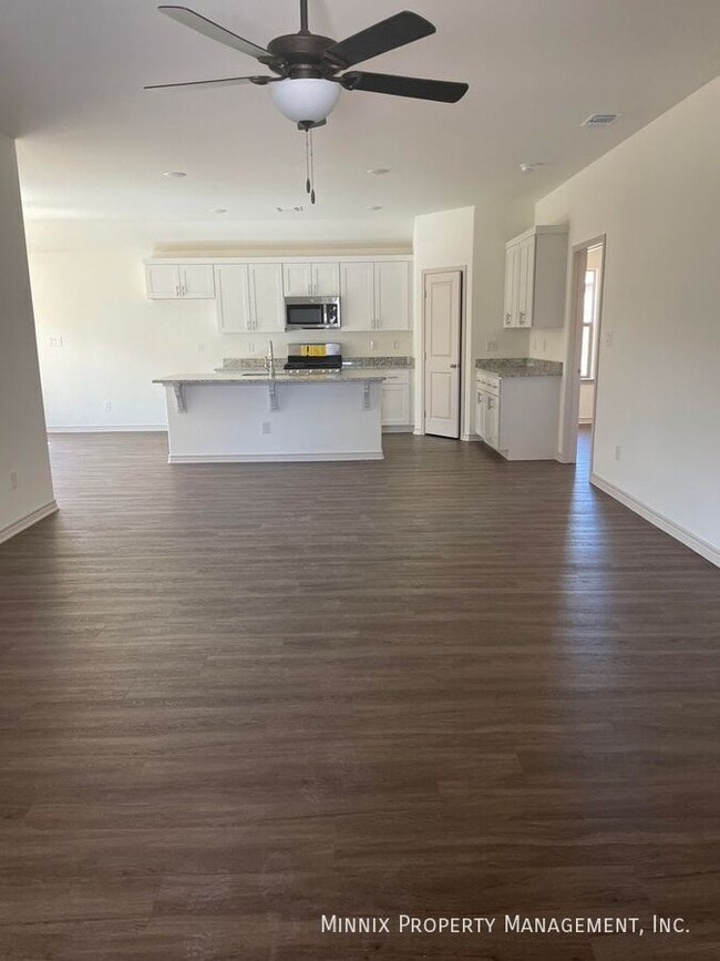 6009 Kauffman Dr in Odessa, TX - Foto de edificio - Building Photo