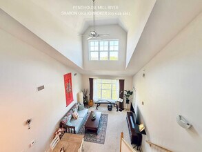 35 W Broad St, Unit 425 in Stamford, CT - Building Photo - Building Photo