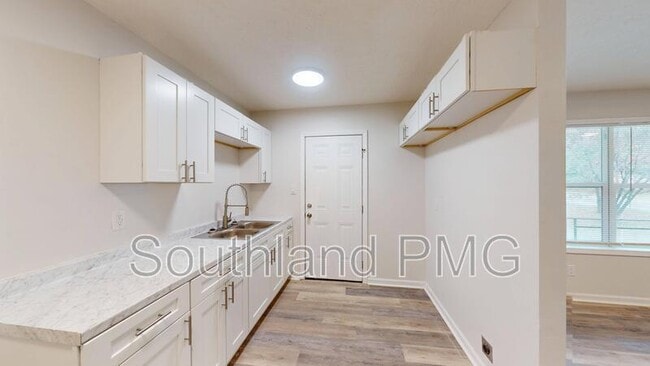 property at 605 Lake Rd