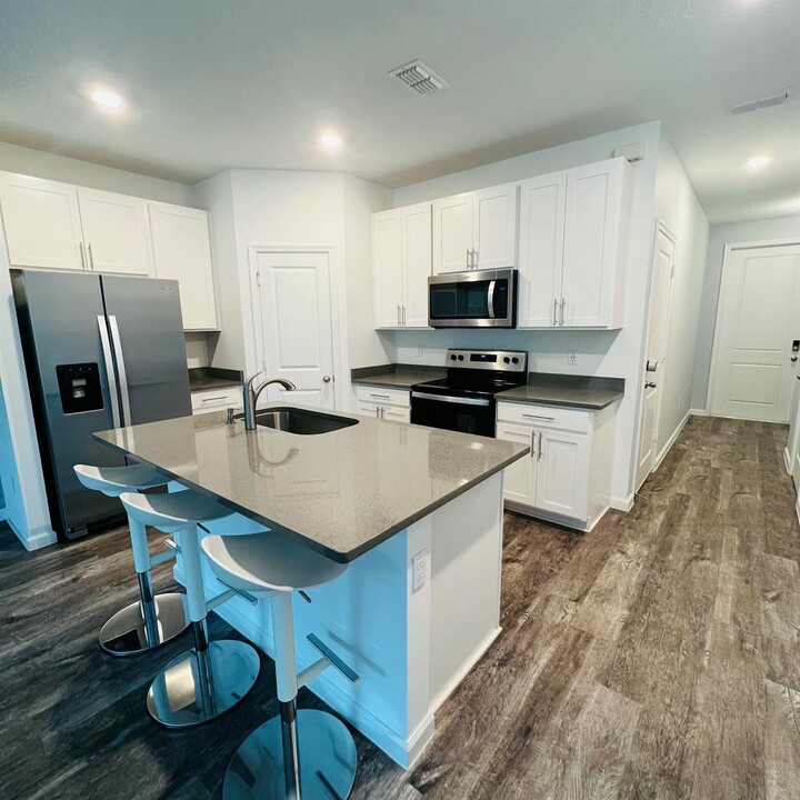 6356 Sailpointe Ln in West Palm Beach, FL - Building Photo