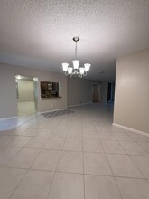 9280 Sable Ridge Cir in Boca Raton, FL - Building Photo - Building Photo