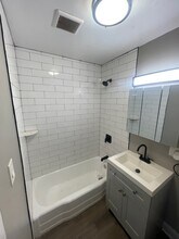 21 N Dryden Pl in Arlington Heights, IL - Building Photo - Building Photo
