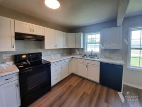 2958 W Nichols St in Springfield, MO - Foto de edificio - Building Photo