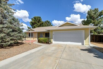 7820 E Buena Vista Dr in Prescott Valley, AZ - Building Photo - Building Photo