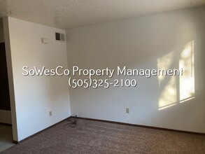824 Vine Ave in Farmington, NM - Building Photo - Building Photo