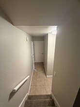 2124 90th Ave in Oakland, CA - Foto de edificio - Building Photo