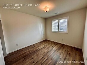 10819 Barrel Horse Ln in Reno, NV - Building Photo - Building Photo