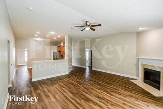 10804 Stanton Hills Dr E in Jacksonville, FL - Building Photo - Building Photo