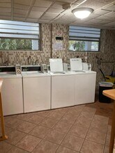 18100 Atlantic Blvd in Sunny Isles Beach, FL - Building Photo - Building Photo