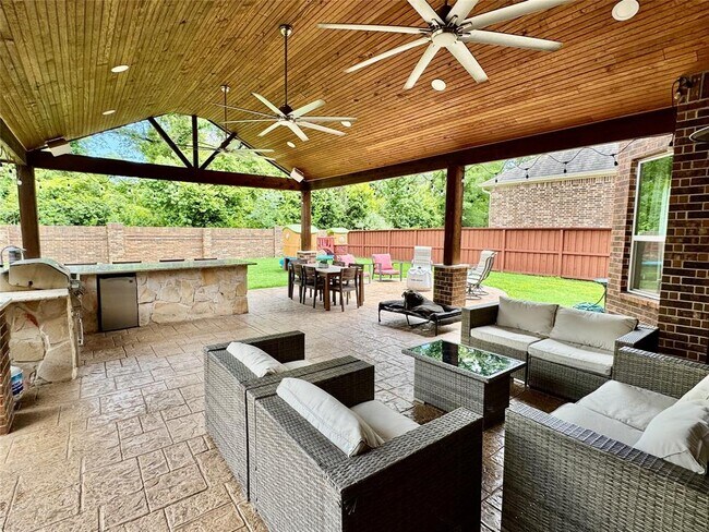 4054 Northern Spruce Dr in Spring, TX - Building Photo - Building Photo