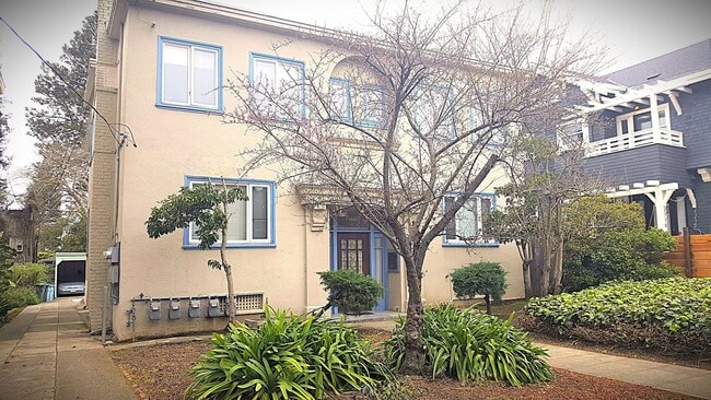 property at 2718 College Ave
