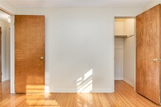 16 Summit St in Fairport, NY - Building Photo - Building Photo