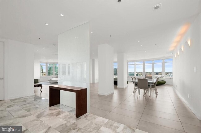 property at 100 Harborview Dr