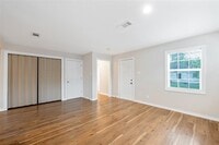 3442 Seabrook St photo'
