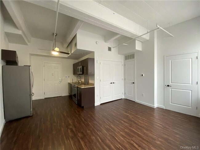 2 Mill St in Yonkers, NY - Building Photo - Building Photo