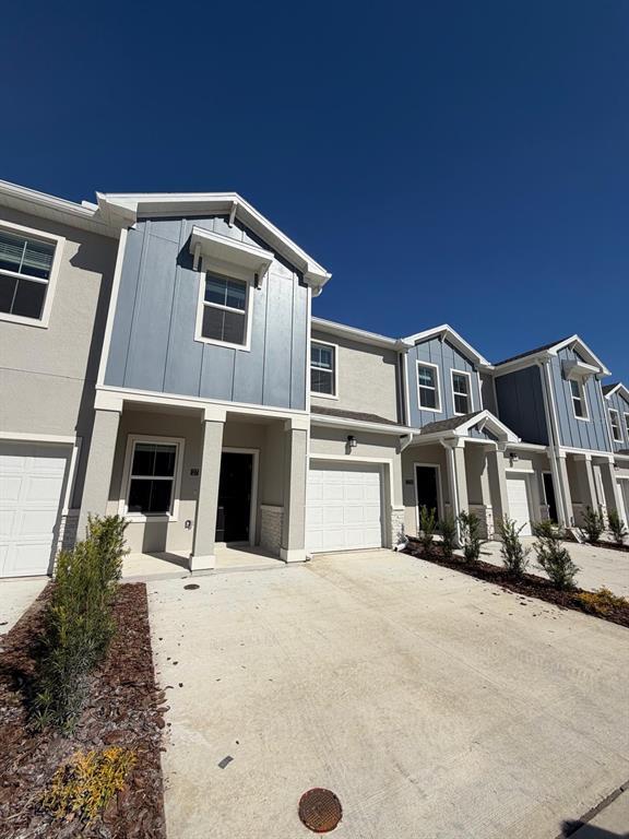 property at 2739 Skyline Lp