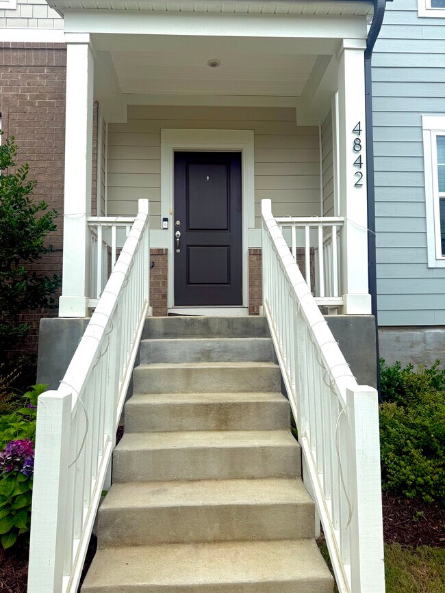 4842 Megara Run in Raleigh, NC - Building Photo - Building Photo