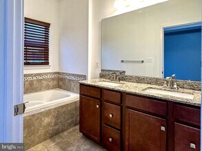 601 Colindale St in Middle River, MD - Building Photo - Building Photo