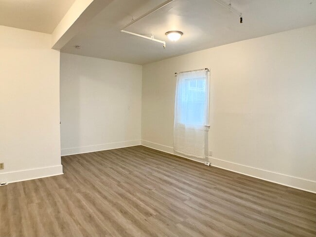 106 Parnassus Ave in San Francisco, CA - Building Photo - Building Photo