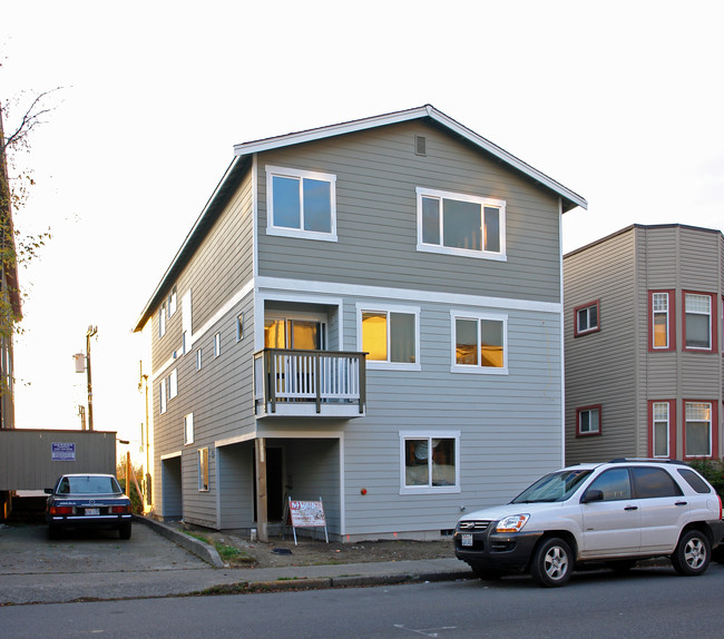 5519 15th Ave in Seattle, WA - Foto de edificio - Building Photo