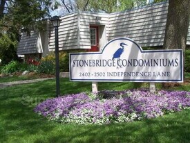 2404 Independence Ln in Madison, WI - Building Photo