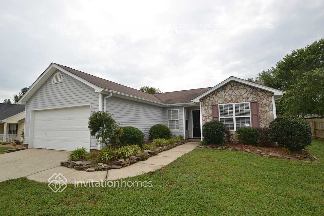 3768 Sedgewick St SW in Concord, NC - Building Photo