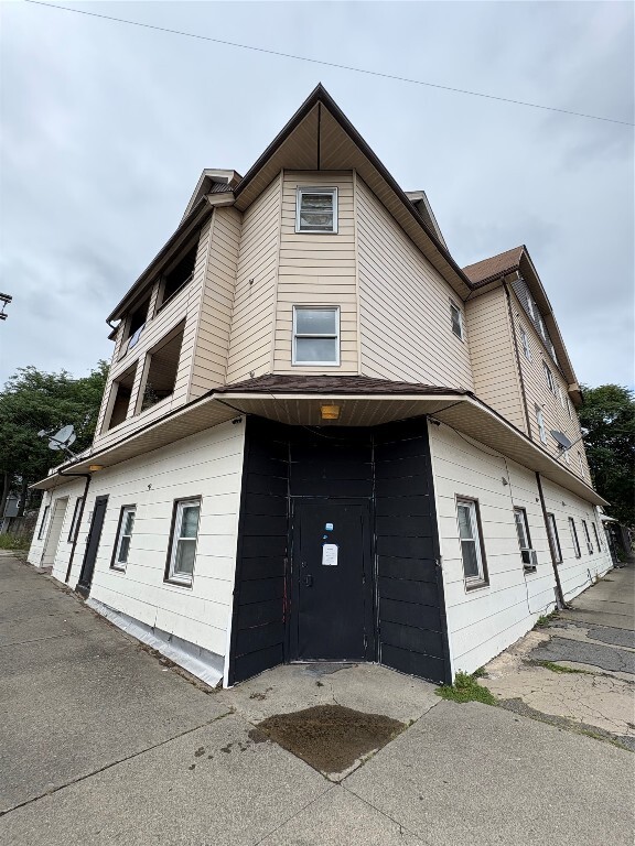property at 38 Carroll St