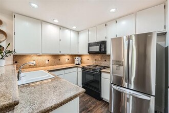 1748 Ohlen Rd in Austin, TX - Building Photo - Building Photo