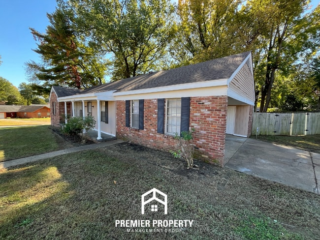 1601 Favell Dr in Memphis, TN - Building Photo - Building Photo